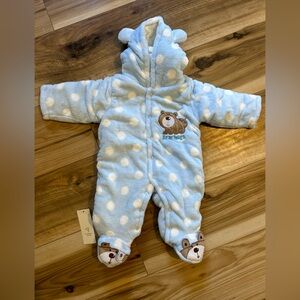 Krafbean plush winter bodysuit for babies 0-6 months NWT
